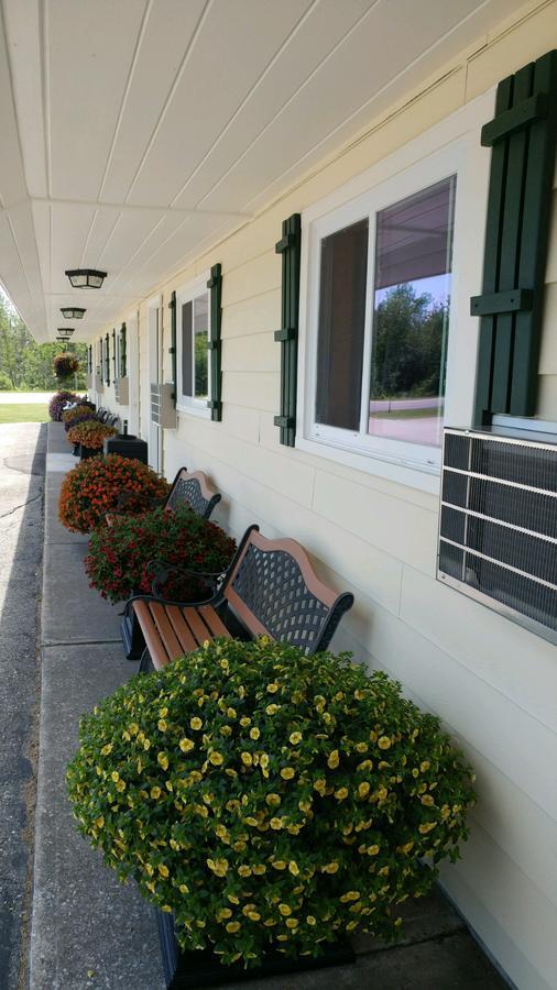 Motel Sunset At Armand's Gardens 4*